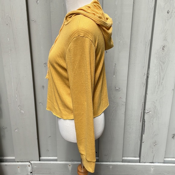 Queen Bees Crop Top Hoodie Long Sleeve Cotton/Poly Blend in Honey Mustard Small - Picture 2 of 6